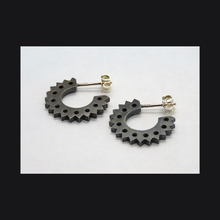 Load image into Gallery viewer, Gear Hoops