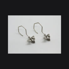 Load image into Gallery viewer, Bee Earrings
