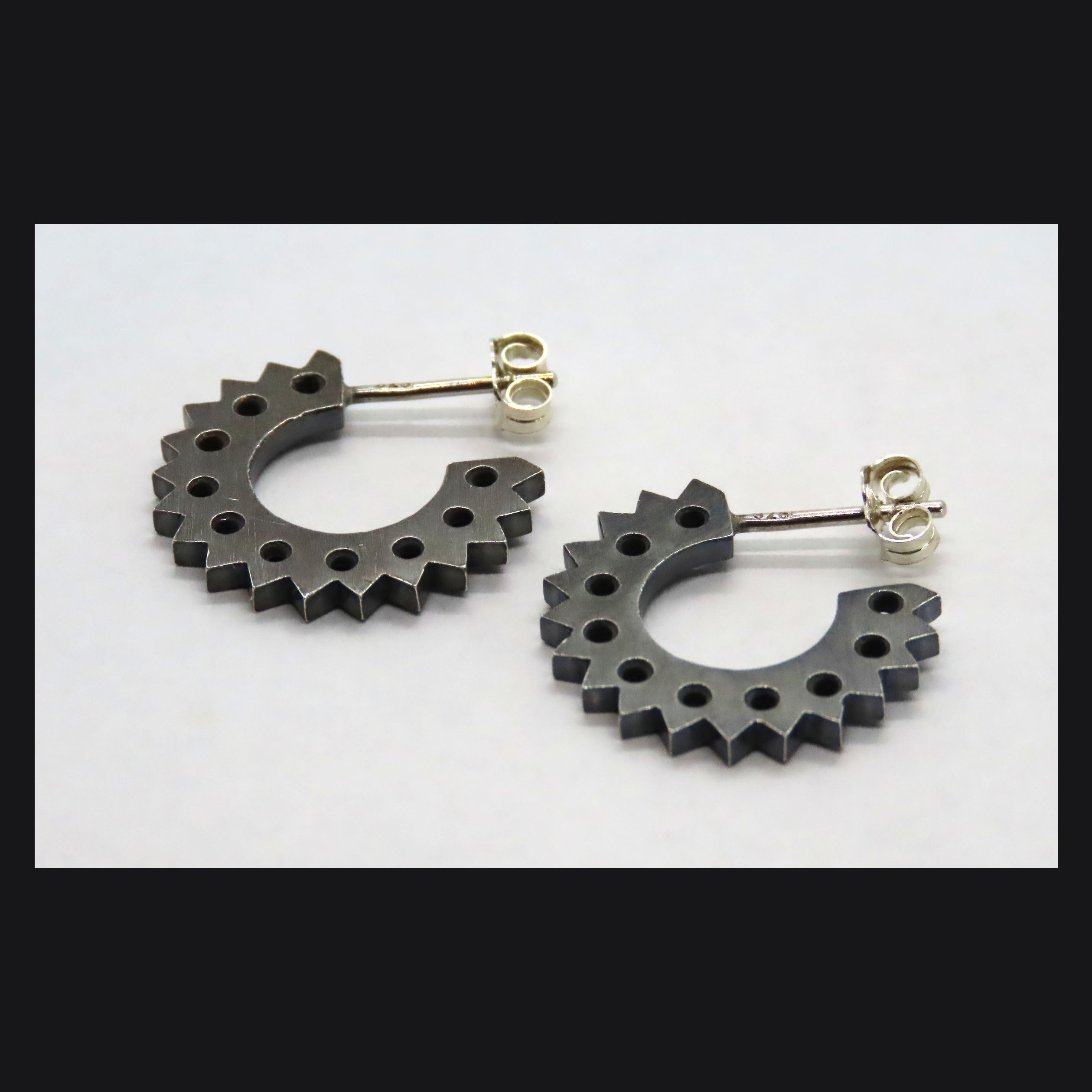 Gear Hoops
