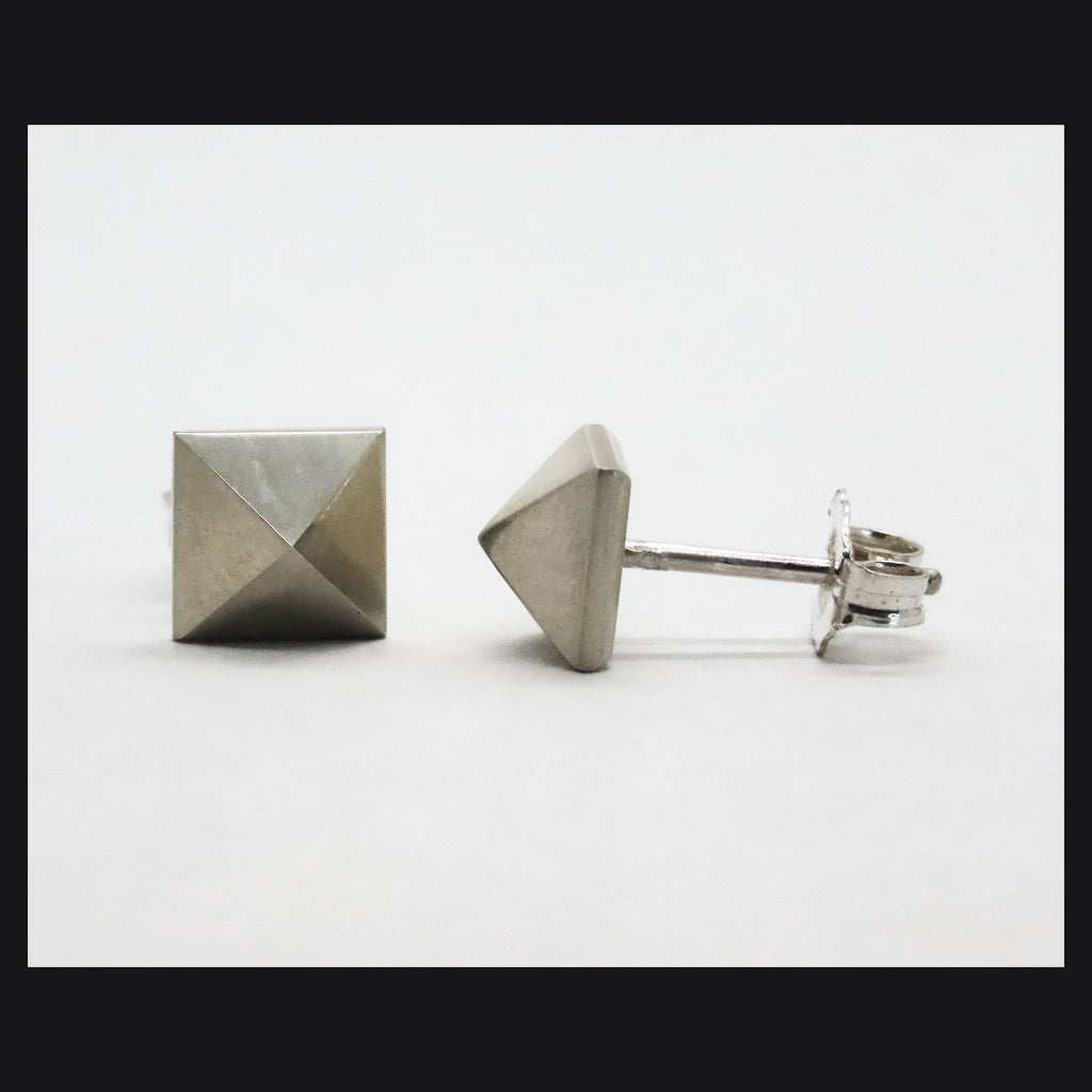Pyramid Studs